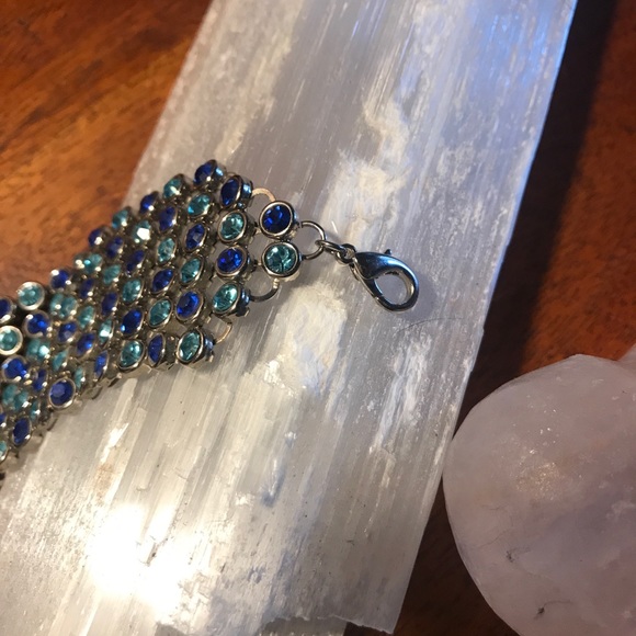 Vintage Rhinestone Bracelet - Picture 4 of 5